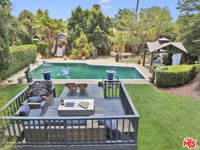9506 Yolanda Avenue, Northridge CA 91324