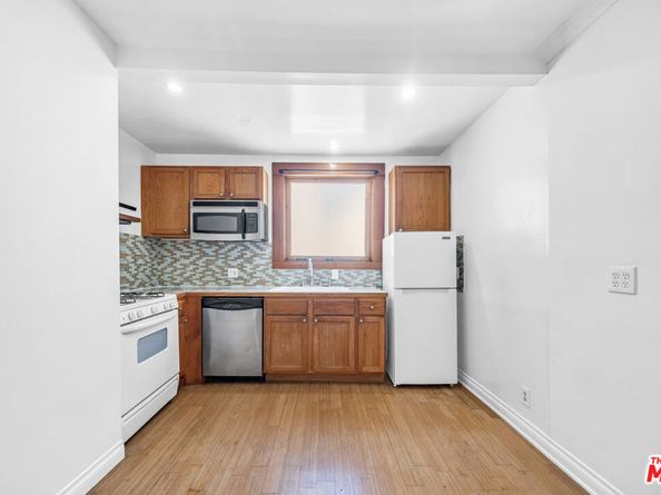 523 S Coronado Street, Los Angeles CA 90057