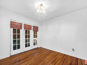 523 S Coronado Street, Los Angeles CA 90057