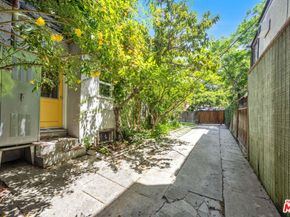 523 S Coronado Street, Los Angeles CA 90057