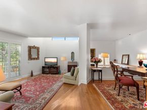 520 S Barrington Avenue 115, Los Angeles CA 90049