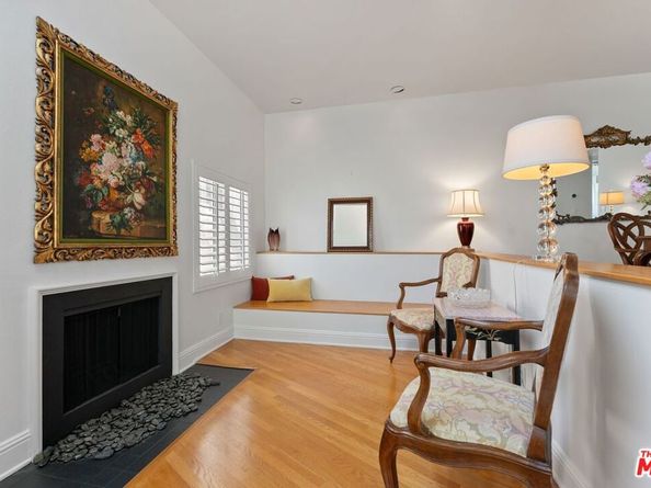 520 S Barrington Avenue 115, Los Angeles CA 90049