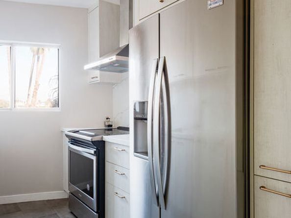 8401 Fountain Avenue 12, West Hollywood CA 90069