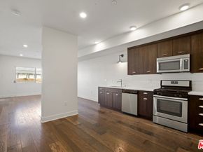 2978 Ripple Place 105, Los Angeles CA 90039