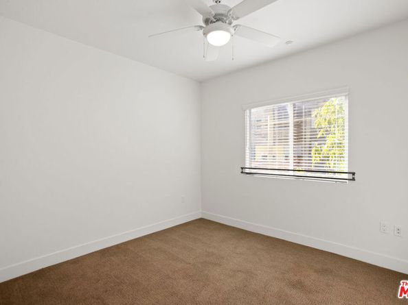 2978 Ripple Place 105, Los Angeles CA 90039