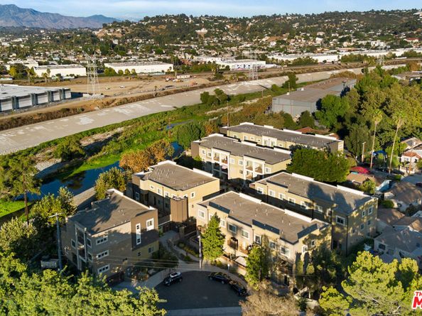 2978 Ripple Place 105, Los Angeles CA 90039
