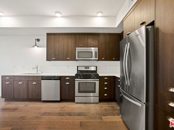 2978 Ripple Place 105, Los Angeles CA 90039