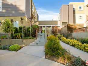 2978 Ripple Place 105, Los Angeles CA 90039
