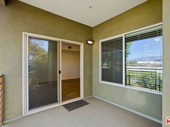 2978 Ripple Place 105, Los Angeles CA 90039