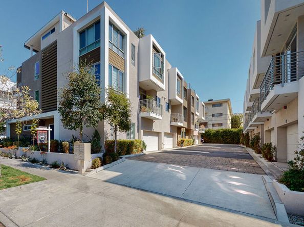 1400 N Fuller Avenue 12, Los Angeles CA 90046
