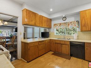 2114 W 28th Street, Los Angeles CA 90018