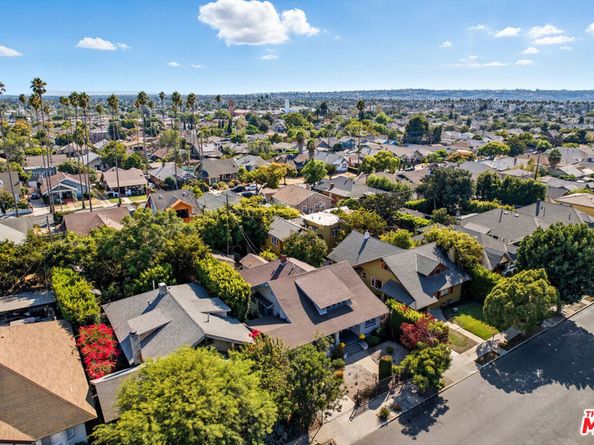 2114 W 28th Street, Los Angeles CA 90018