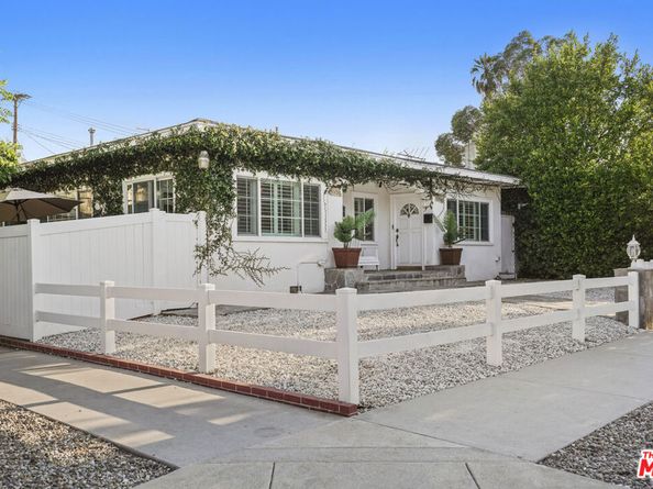 11538 La Maida Street, Valley Village CA 91601