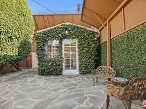 11538 La Maida Street, Valley Village CA 91601