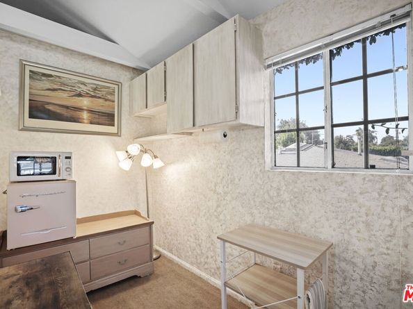 11538 La Maida Street, Valley Village CA 91601