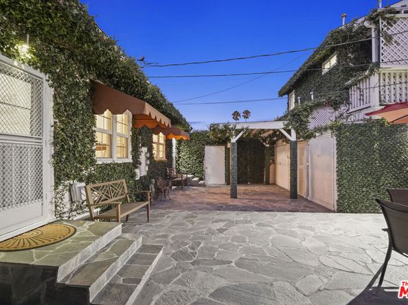 11538 La Maida Street, Valley Village CA 91601