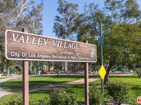 11538 La Maida Street, Valley Village CA 91601