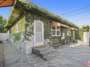 11538 La Maida Street, Valley Village CA 91601