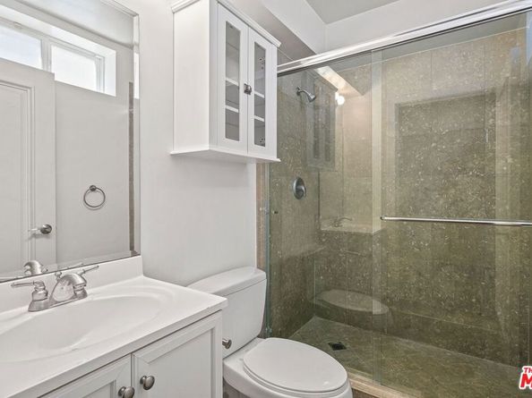 2512 28th Street 104, Santa Monica CA 90405