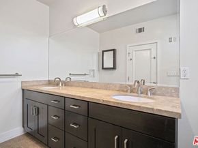 2512 28th Street 104, Santa Monica CA 90405
