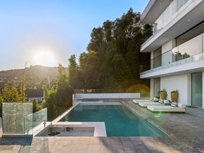 7080 Mulholland Drive, Los Angeles CA 90068