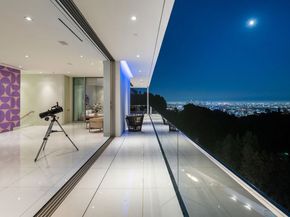 7080 Mulholland Drive, Los Angeles CA 90068