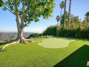 2262 Stradella Road, Los Angeles CA 90077