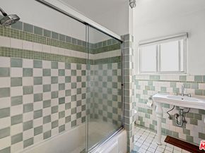 836 Hilldale Avenue, West Hollywood CA 90069