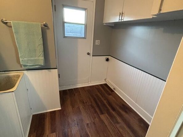 13025 Dewey Street, Los Angeles CA 90066