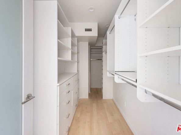 257 Entrada Drive, Santa Monica CA 90402