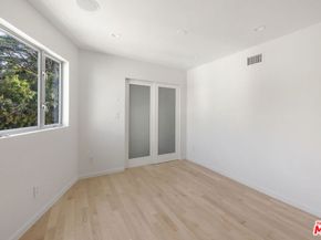 257 Entrada Drive, Santa Monica CA 90402