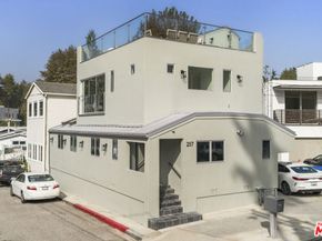 257 Entrada Drive, Santa Monica CA 90402