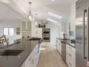 257 Entrada Drive, Santa Monica CA 90402