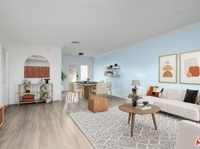 11138 Aqua Vista Street 3, Studio City CA 91602