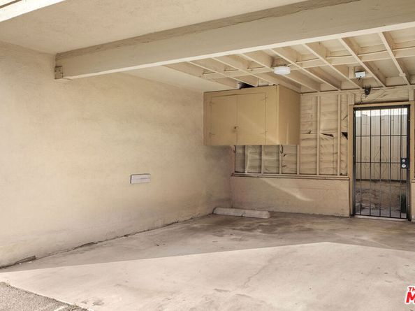 11138 Aqua Vista Street 3, Studio City CA 91602