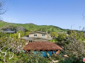 1305 Duende Lane, Pacific Palisades CA 90272