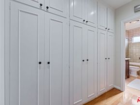 832 Euclid Street 203, Santa Monica CA 90403