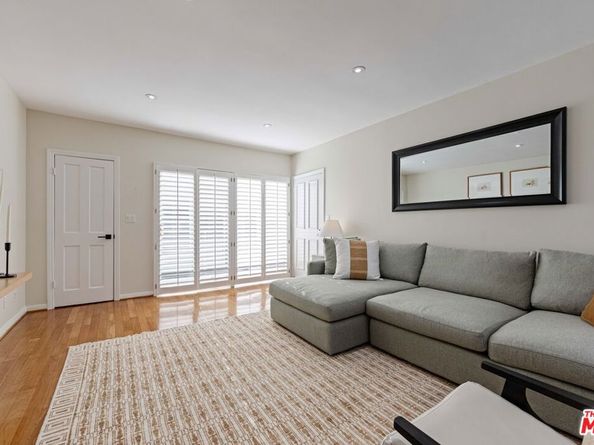 832 Euclid Street 203, Santa Monica CA 90403