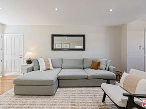 832 Euclid Street 203, Santa Monica CA 90403