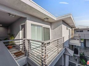 832 Euclid Street 203, Santa Monica CA 90403