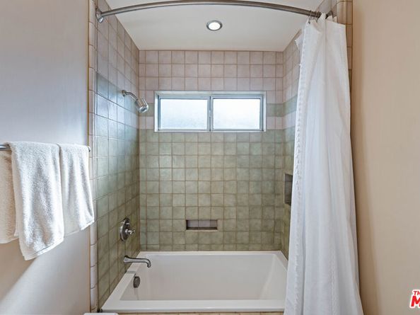 832 Euclid Street 203, Santa Monica CA 90403