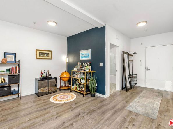 4215 Glencoe Avenue 206, Marina Del Rey CA 90292