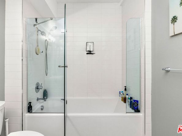 4215 Glencoe Avenue 206, Marina Del Rey CA 90292