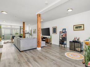 4215 Glencoe Avenue 206, Marina Del Rey CA 90292