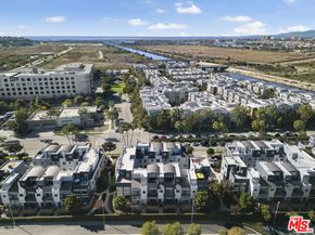 5350 Playa Vista Drive 14, Playa Vista CA 90094