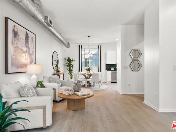 5350 Playa Vista Drive 14, Playa Vista CA 90094