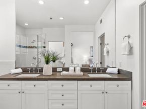 5350 Playa Vista Drive 14, Playa Vista CA 90094