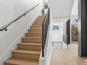 5350 Playa Vista Drive 14, Playa Vista CA 90094