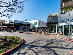 5350 Playa Vista Drive 14, Playa Vista CA 90094