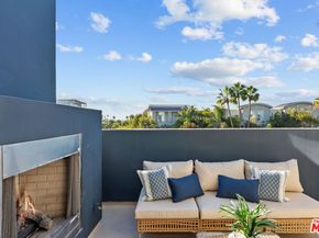 5350 Playa Vista Drive 14, Playa Vista CA 90094